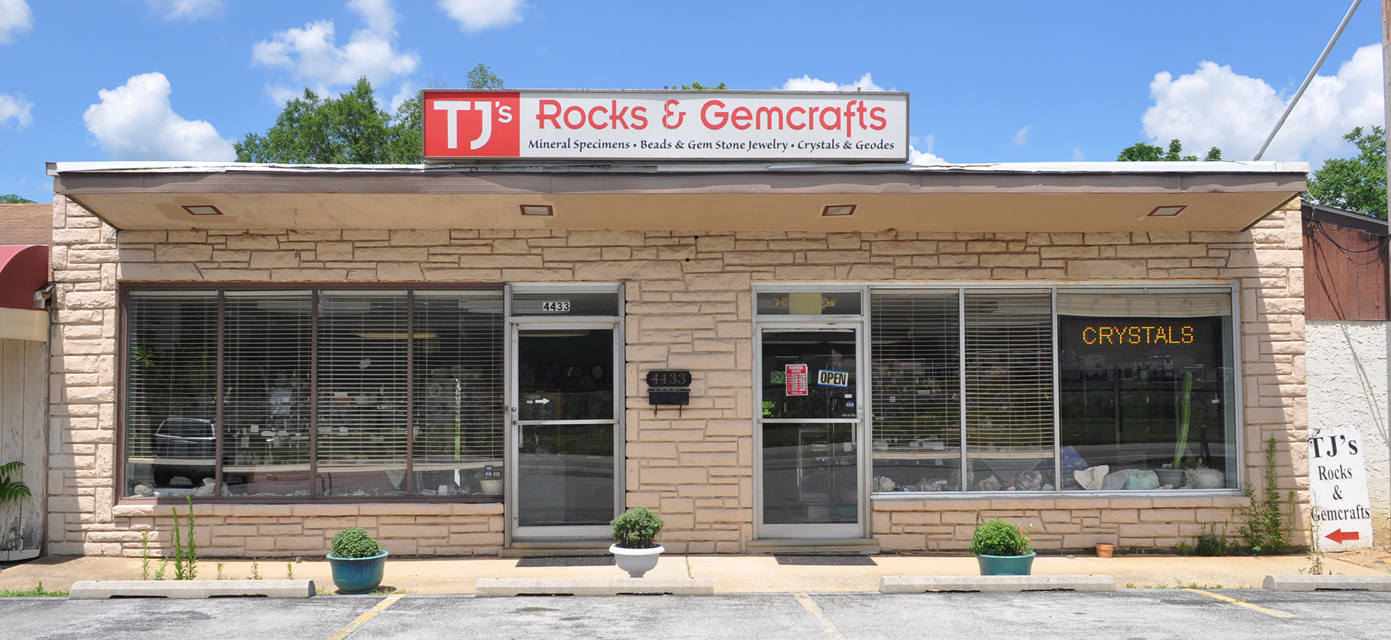 TJ’s Rocks and Gemcrafts